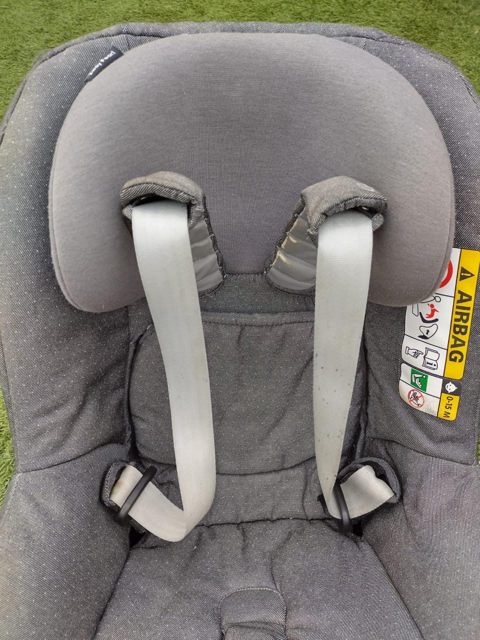 Maxi cosi 2wayfix onderstel + Maxi cosi 2way pearl autostoel