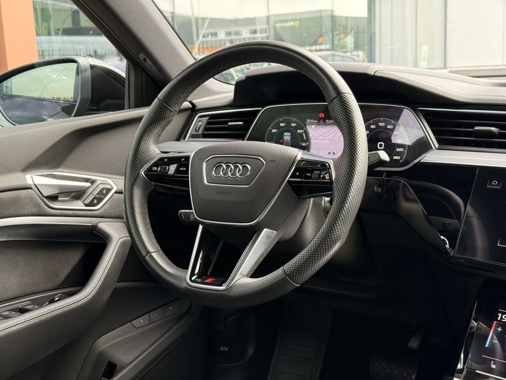 Audi E-tron sportback 55 quattro s edition 95 kwh | s-line | achteruitcamer