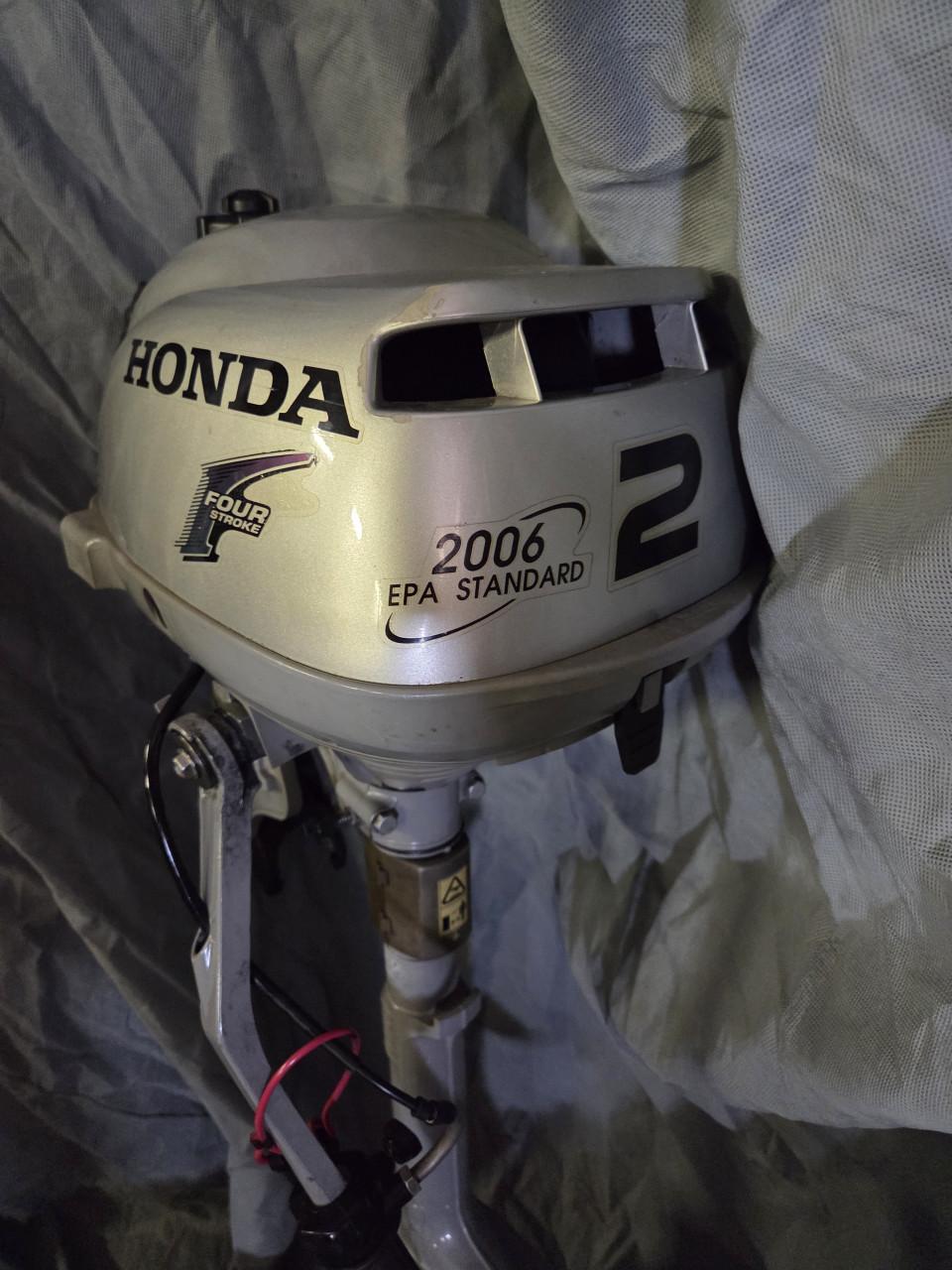 Buitenboordmotor Honda 2 pk 4takt