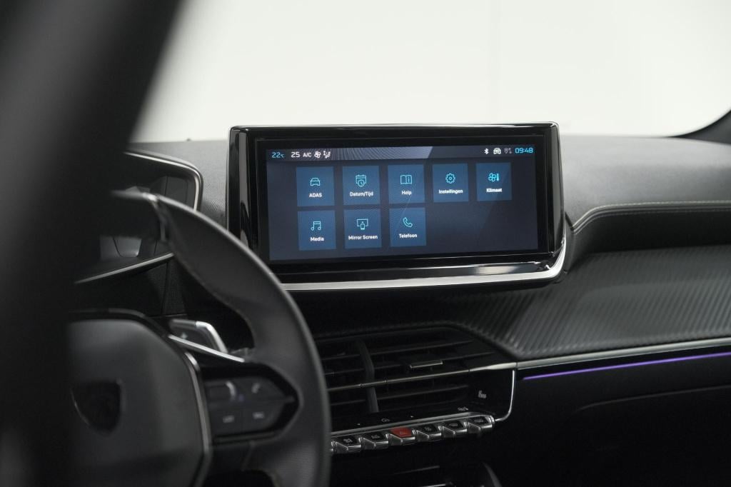 Peugeot 208 1.2 hybrid 145 e-dcs6 gt | alcantara pakket | camera | apple ca