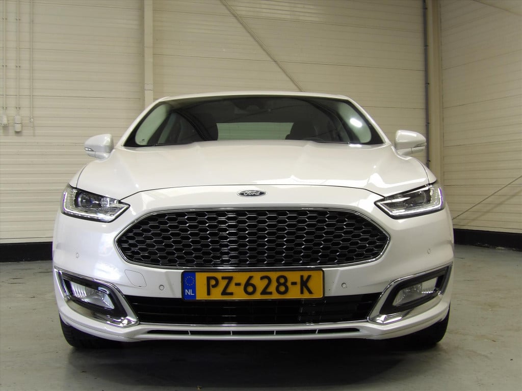 Ford Mondeo vignale 2.0 ecoboost 203pk 5d automaat
