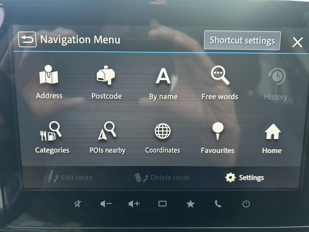 Suzuki Vitara 1.5 hybrid style automaat|suv voordeel €1000,-