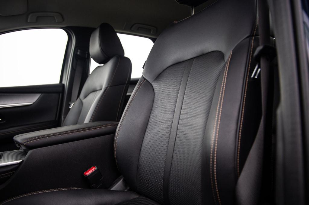 Mazda Cx-60 2.5 e-skyactiv phev homura stoelverwarming / carplay / dealer a