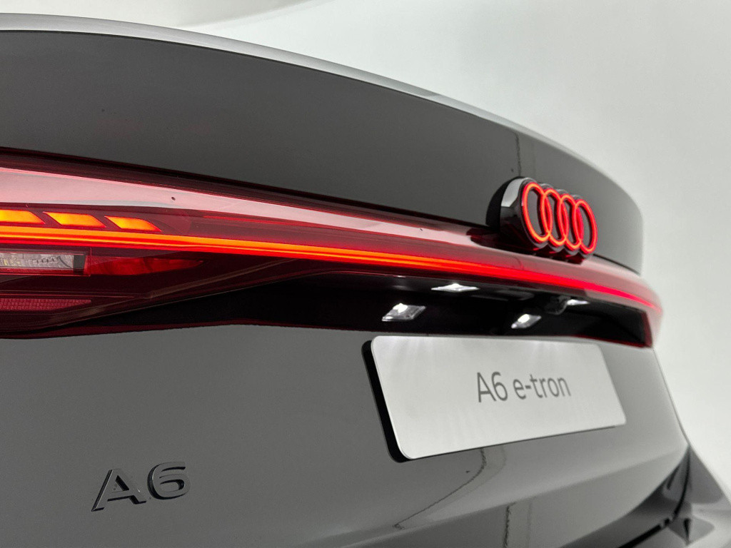 Audi A6 Sportback E-tron s edition e-tron 270kw/367pk 100kwh sportback elek