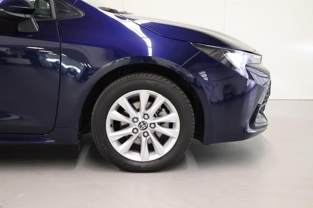 Toyota Corolla Touring Sports hybrid 140 active
