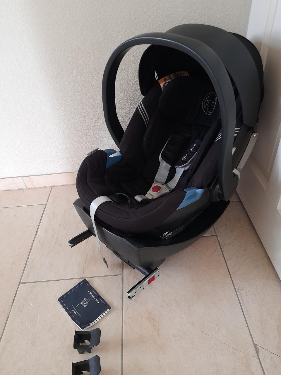 Cybex Aton base 2-fix (in goede nette staat) 0 / 9 kg (isofix)