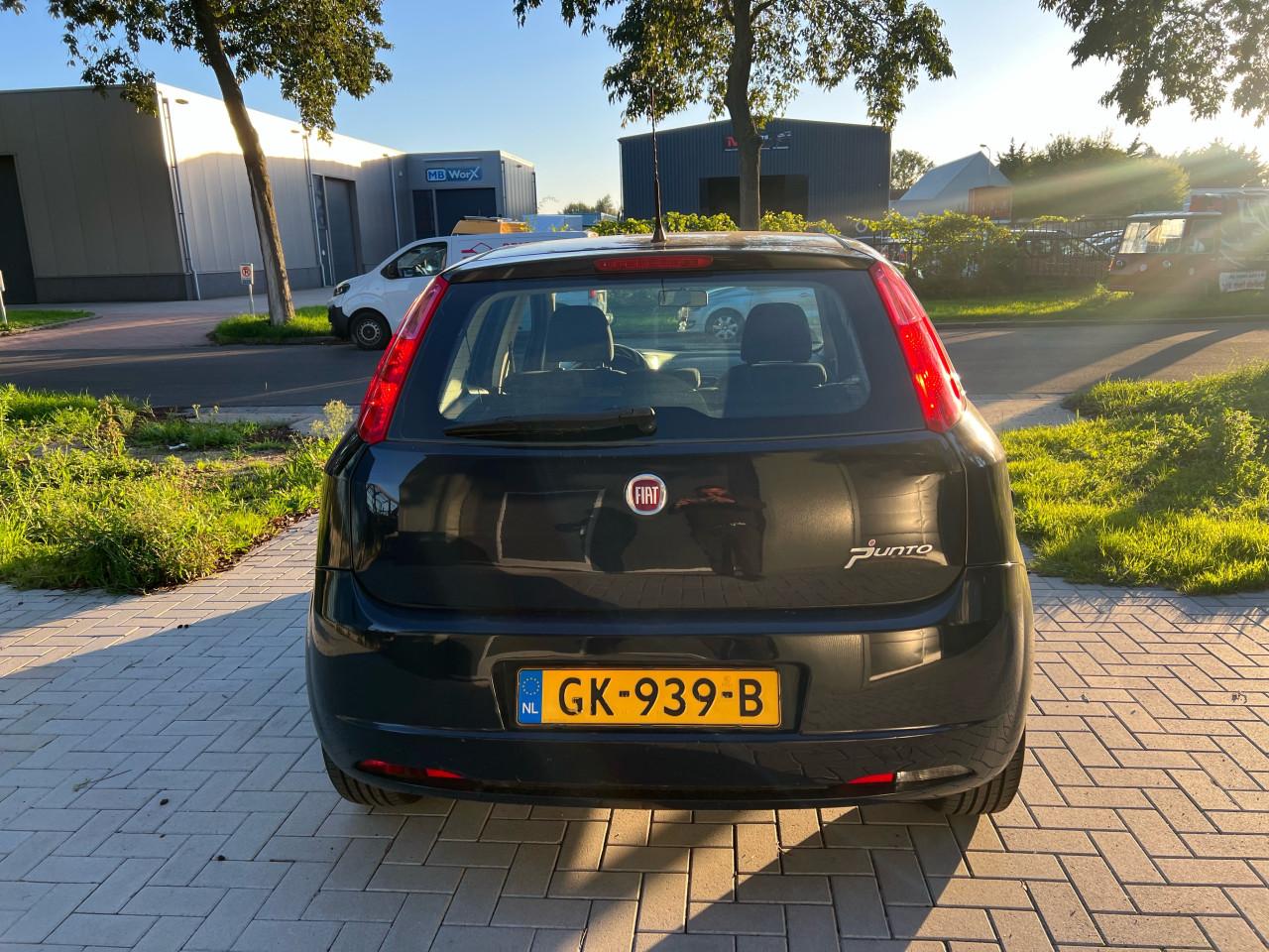 Fiat Grande Punto 1.4-16V Racing Jaar apk
