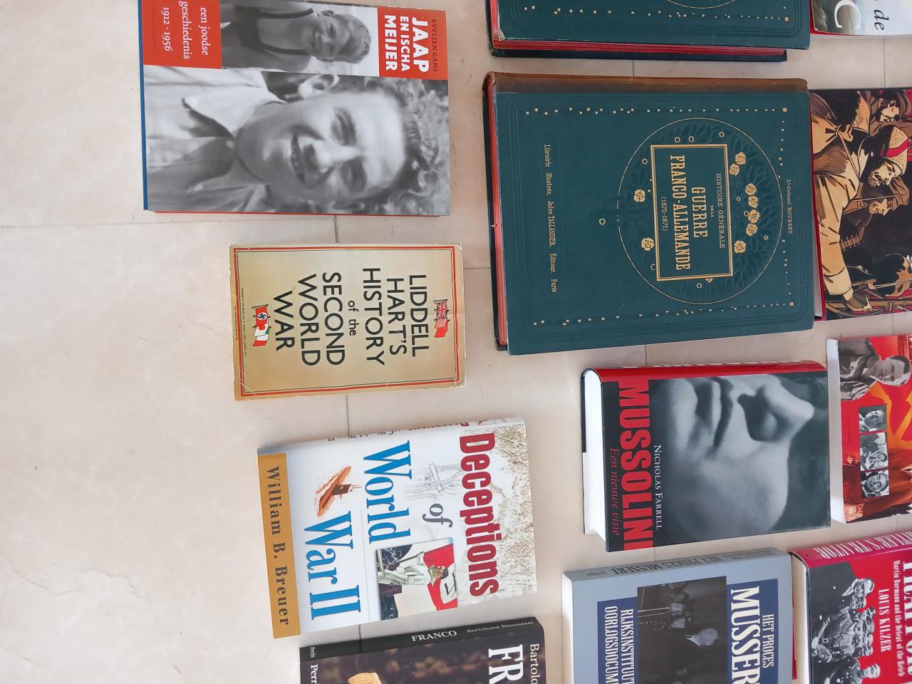 Partij boeken oa 2e wereldoorlog