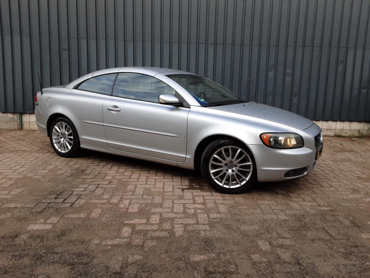 Volvo C70 Convertible 2.4i Summum handgeschakeld