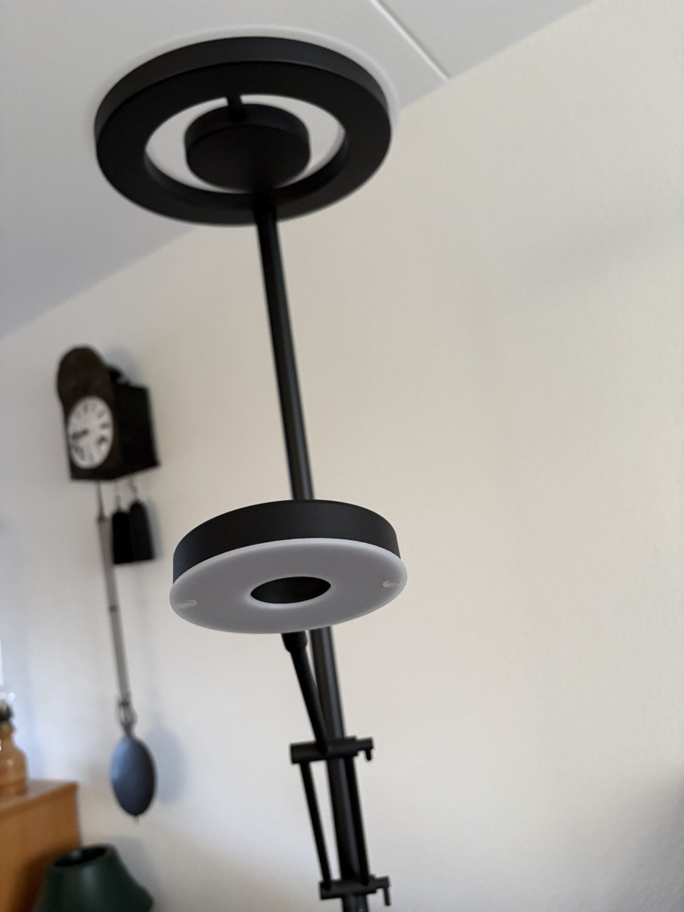 Mooie zwarte ring designerlamp dimbaar
