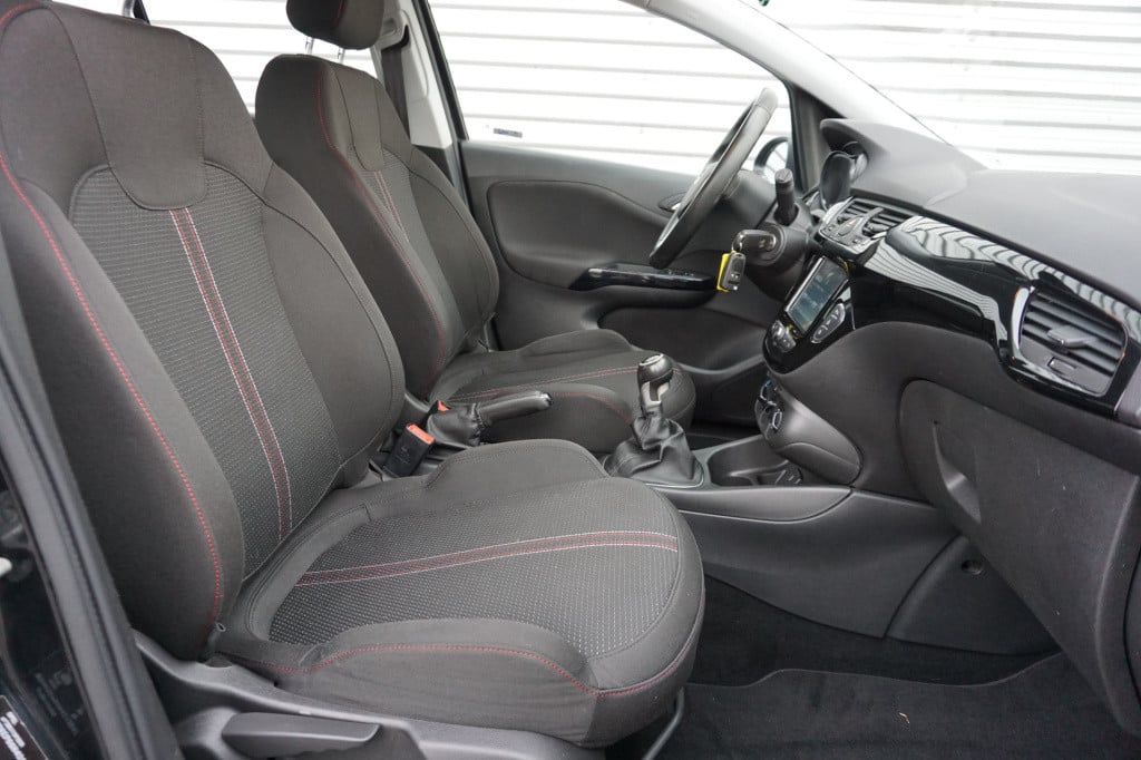 Opel Corsa 1.4 online edition airco / cruise / carplay / elektr. ramen / na