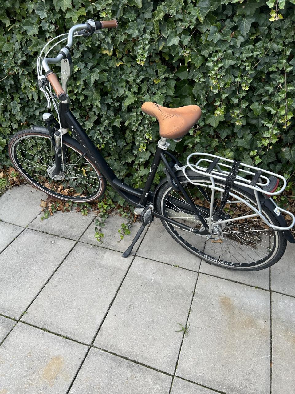 Transporter fiets heren en gazelle dames fiets Gratis!!