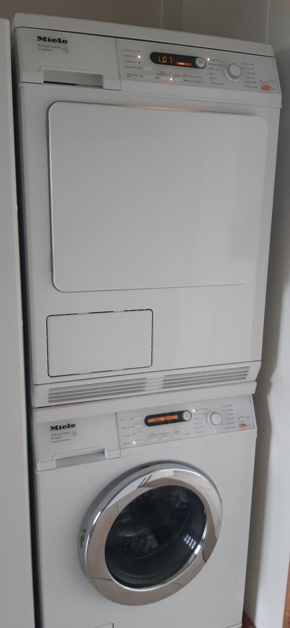 Miele  wasdroog combinatie