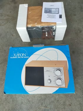 Analoge mono radio helemaal nieuw !