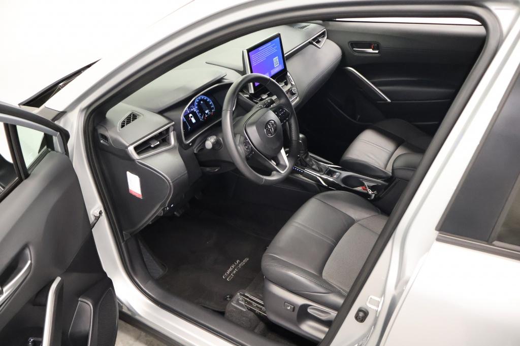 Toyota Corolla Cross 2.0 hybrid 200 first edition | trekhaak | nl auto
