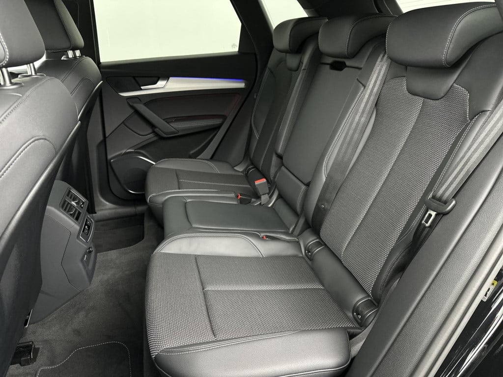Audi Q5 50 tfsi e s edition competition