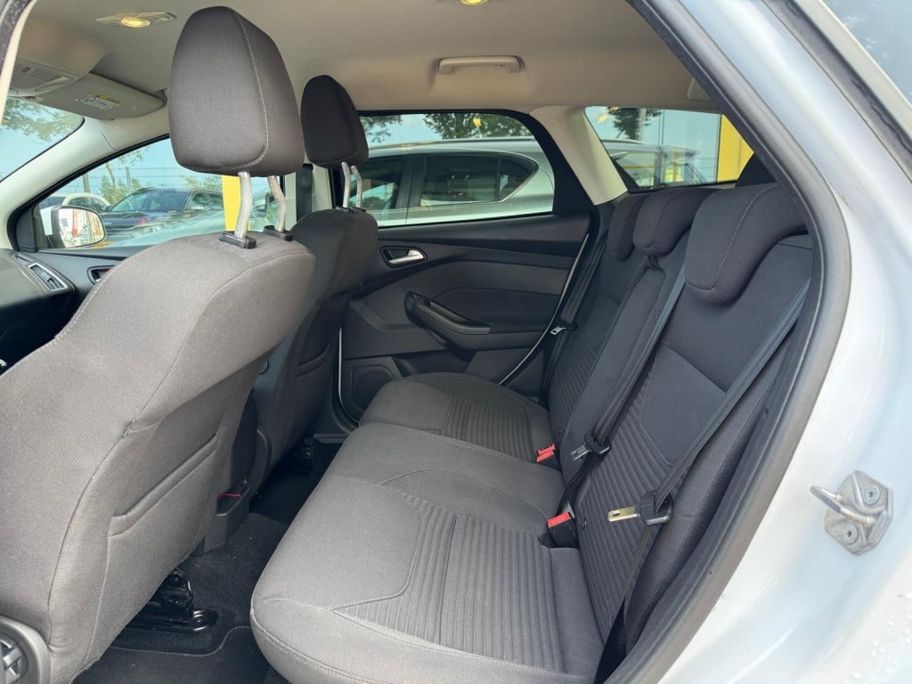 Ford Focus wagon 1.5 titanium edition