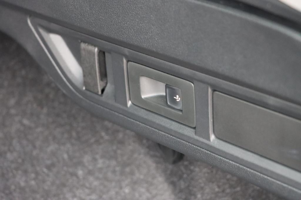 Skoda Octavia combi 1.5 e-tsi business edition plus dsg7 150pk