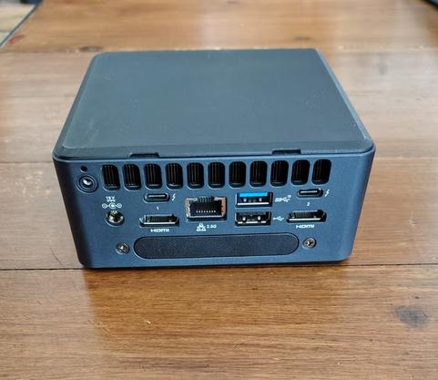Intel NUC11 i5-1135G7, Nuc10 i3-10110u, Chromebox CXi5 i3-1215u