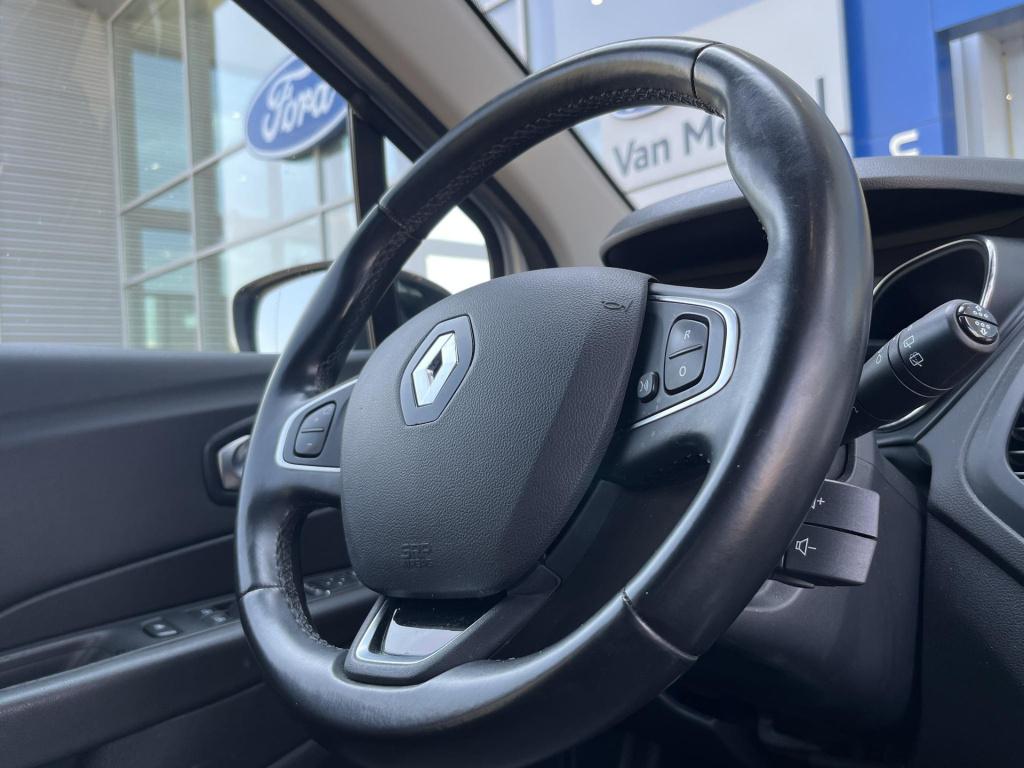Renault Captur 0.9 tce bose | climate control | cruise control | trekhaak |