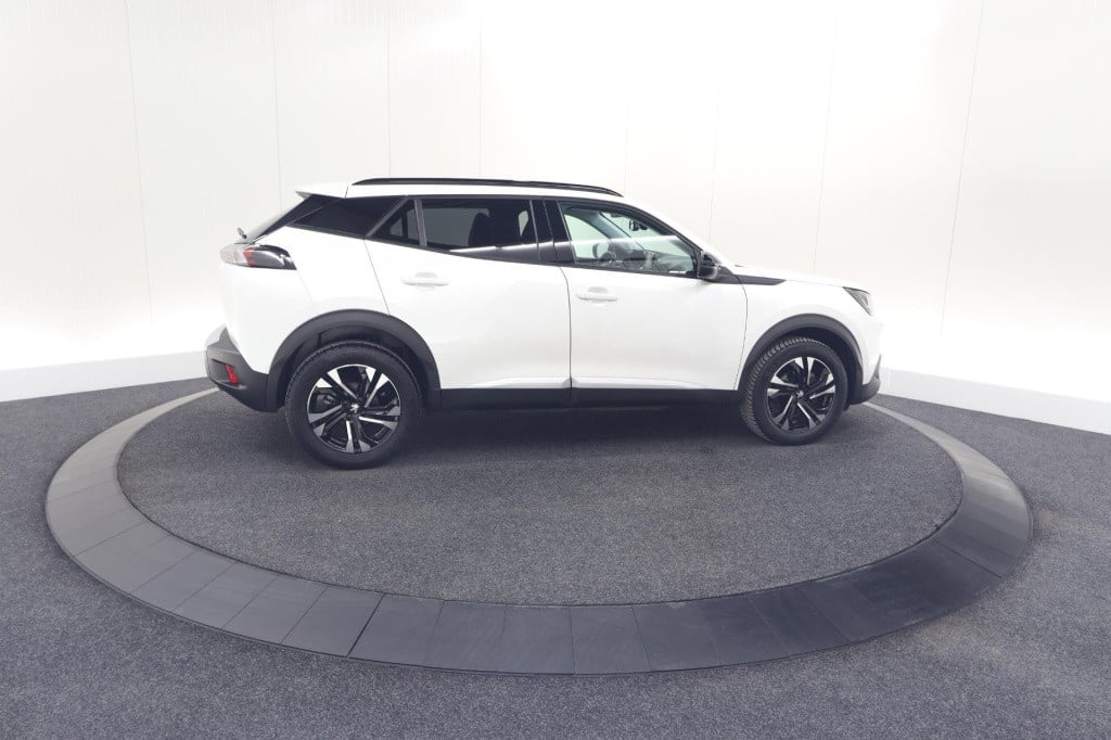 Peugeot 2008 puretech 102 allure pack | allseason banden | parkeersensoren 