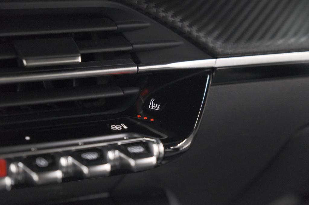 Peugeot 2008 puretech 130 eat8 allure | 360 camera | adaptieve cruise contr