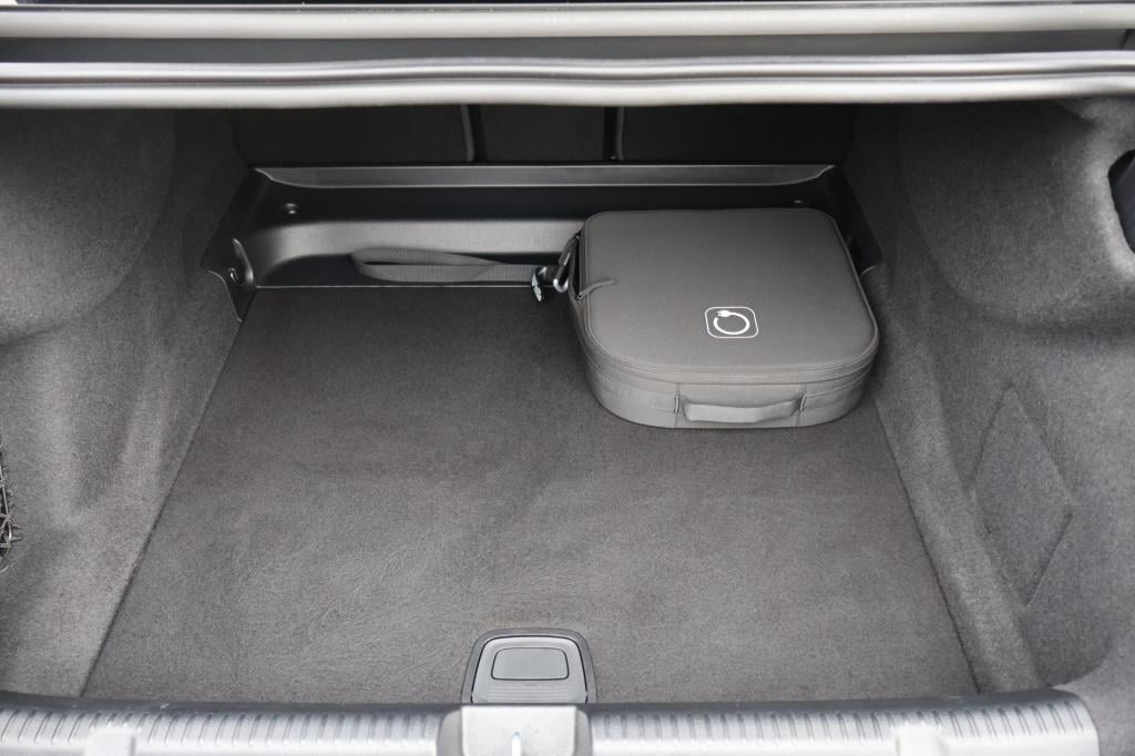 Mercedes-Benz Eqe 300 amg line 89 kwh i panoramadak i burmester i distronic