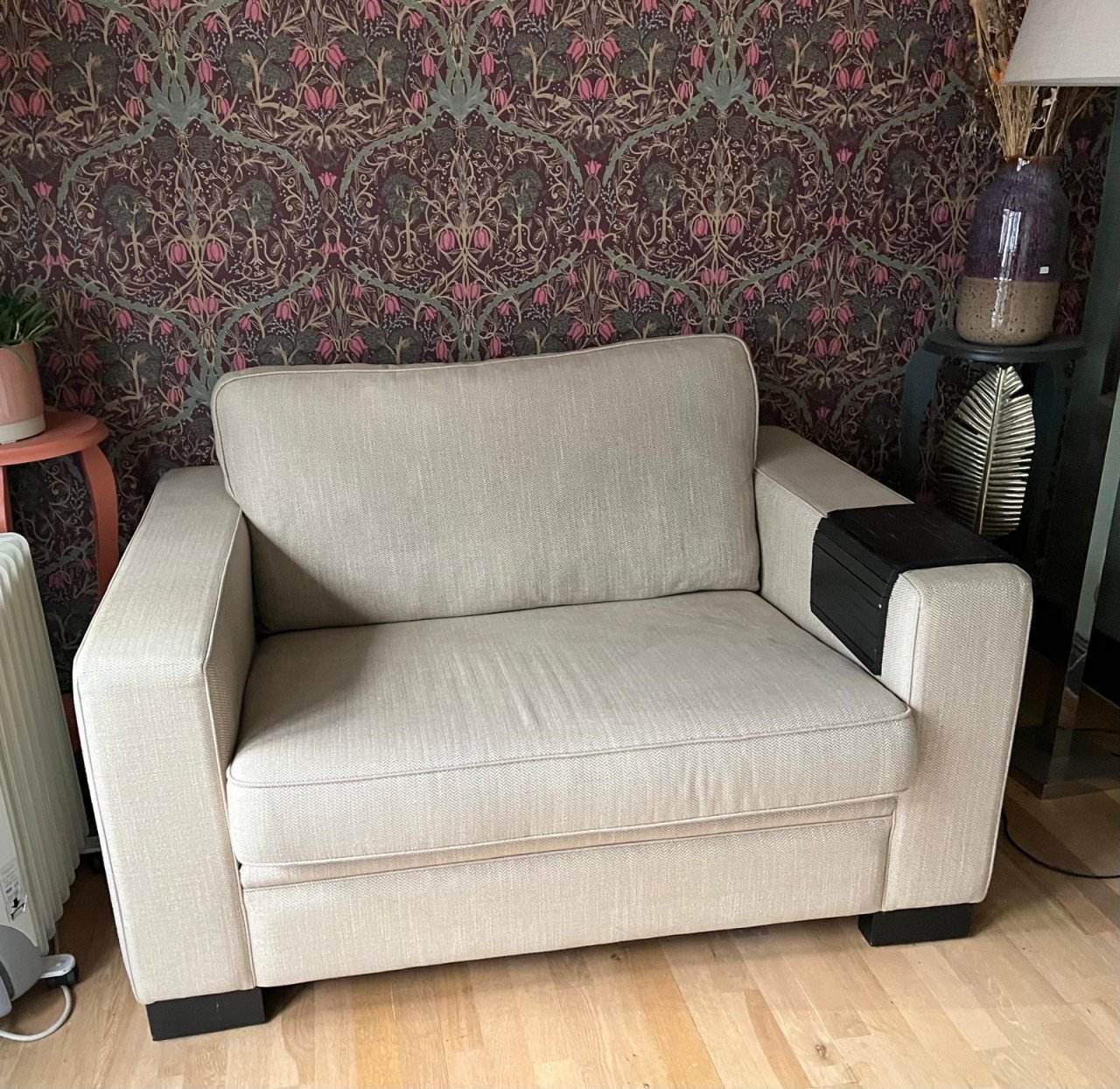 Stijlvolle Loveseat (1,5 zits bankje)