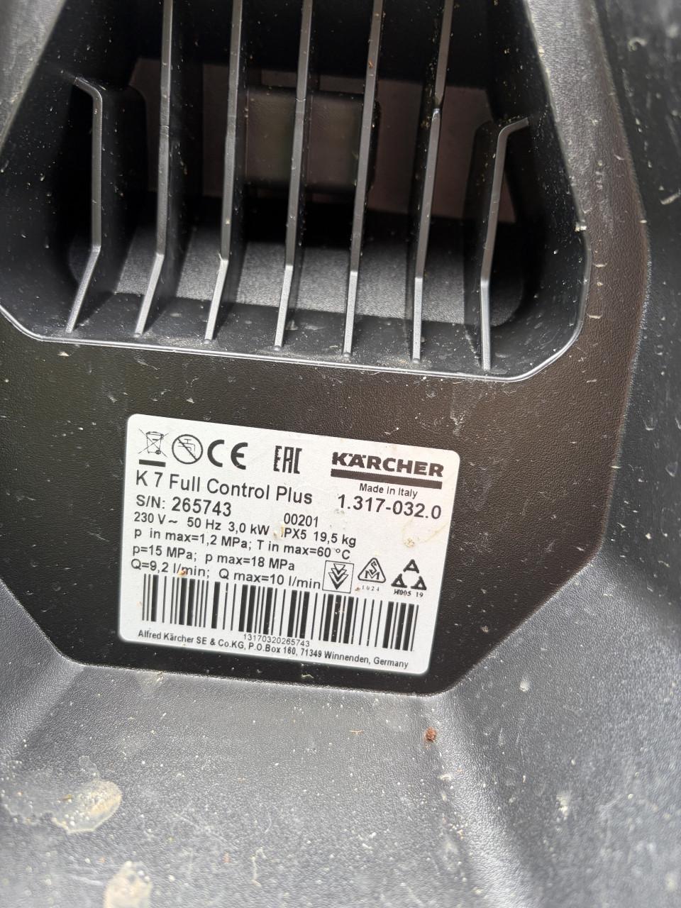 Hogedrukreiniger Karcher K7 Met tegelborstel