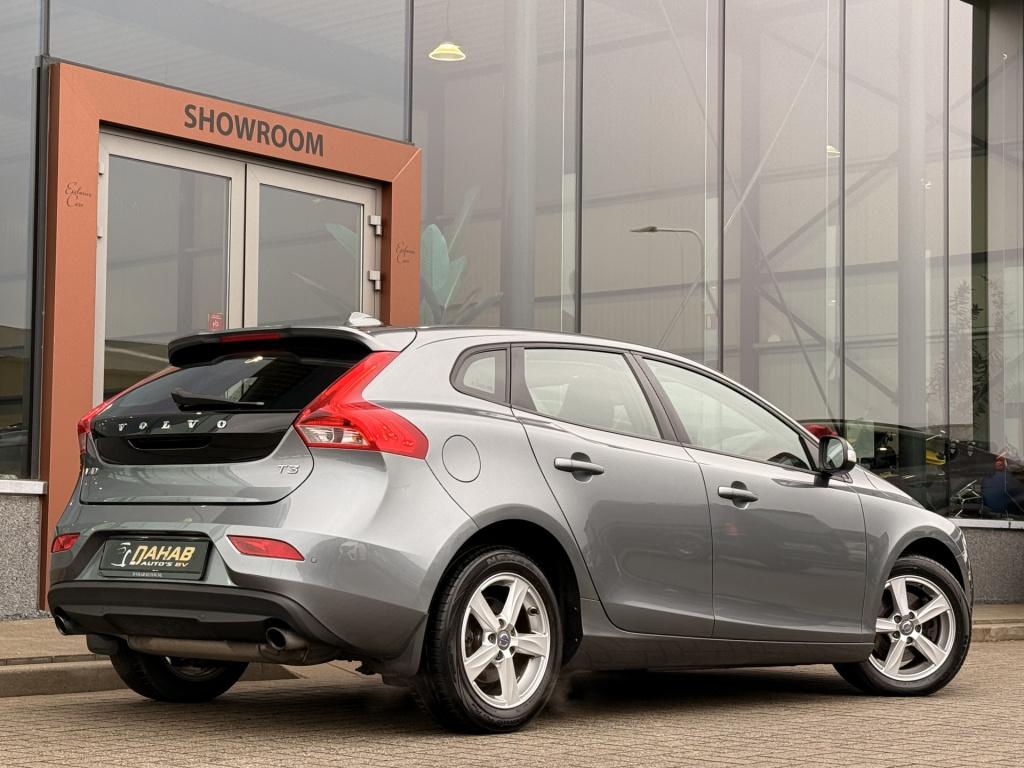 Volvo V40 1.5 t3 kinetic | navi | cruise | stoelverwarming | bluetooth | pa