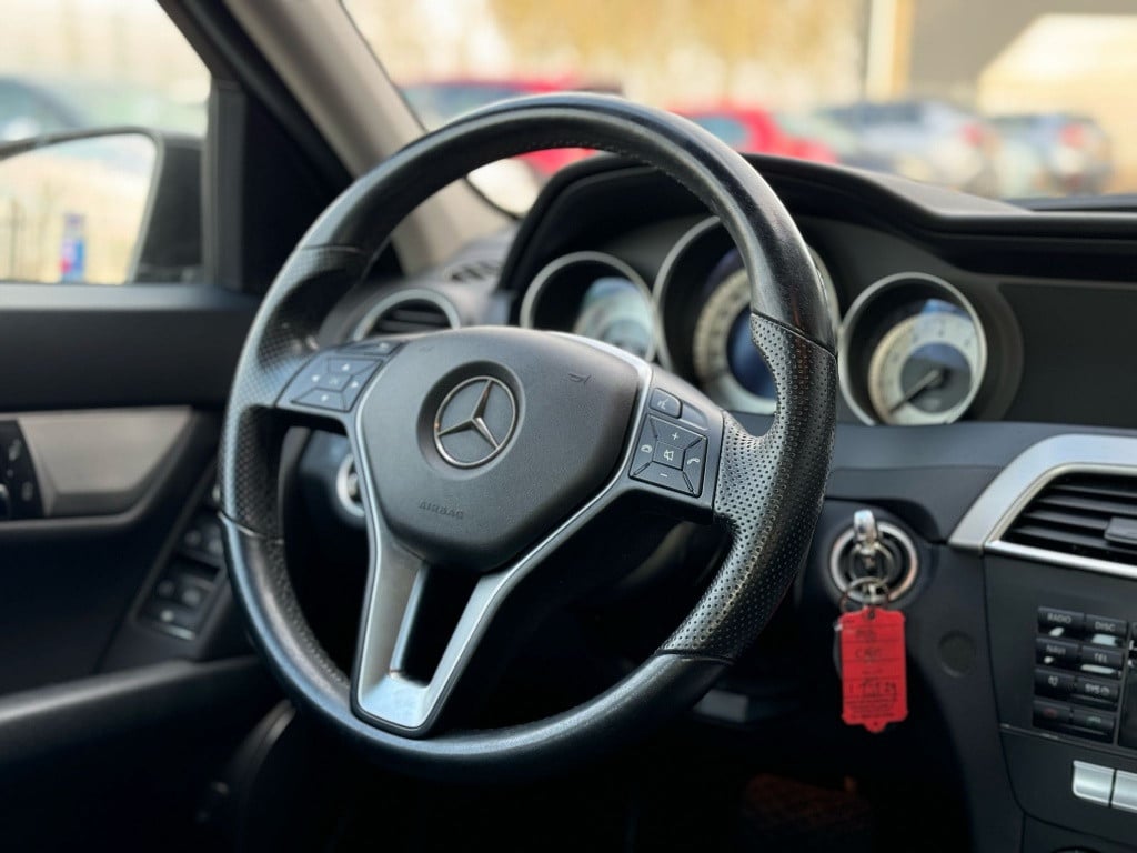 Mercedes-Benz C-Klasse 180 amb. avantgarde