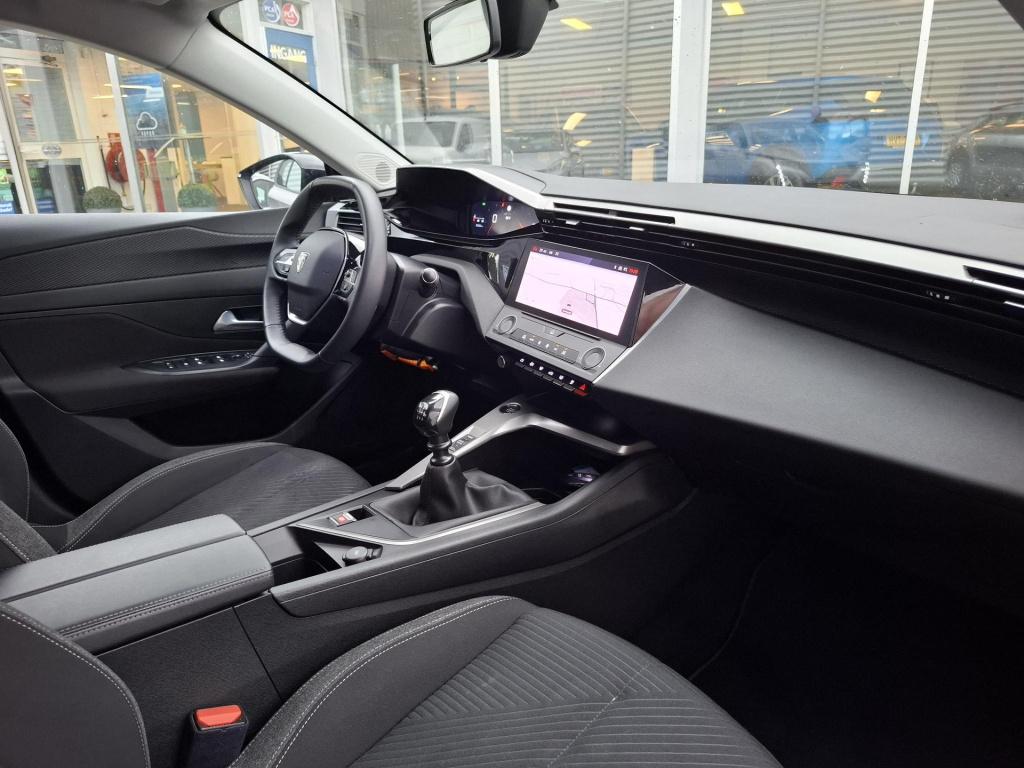 Peugeot 308 110 active pack business nav/clima/lmv
