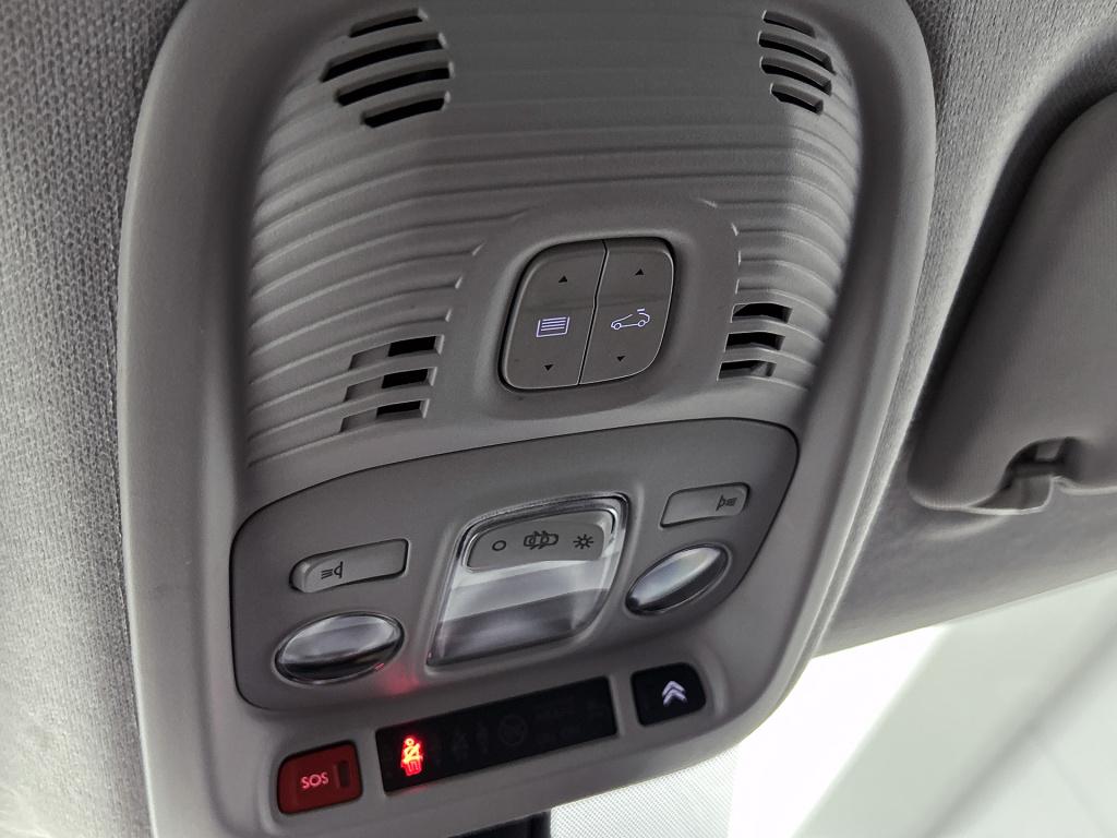 Citroen C3 Aircross 110 pk s&s shine | rijklaar | trekhaak | panoramdak |
