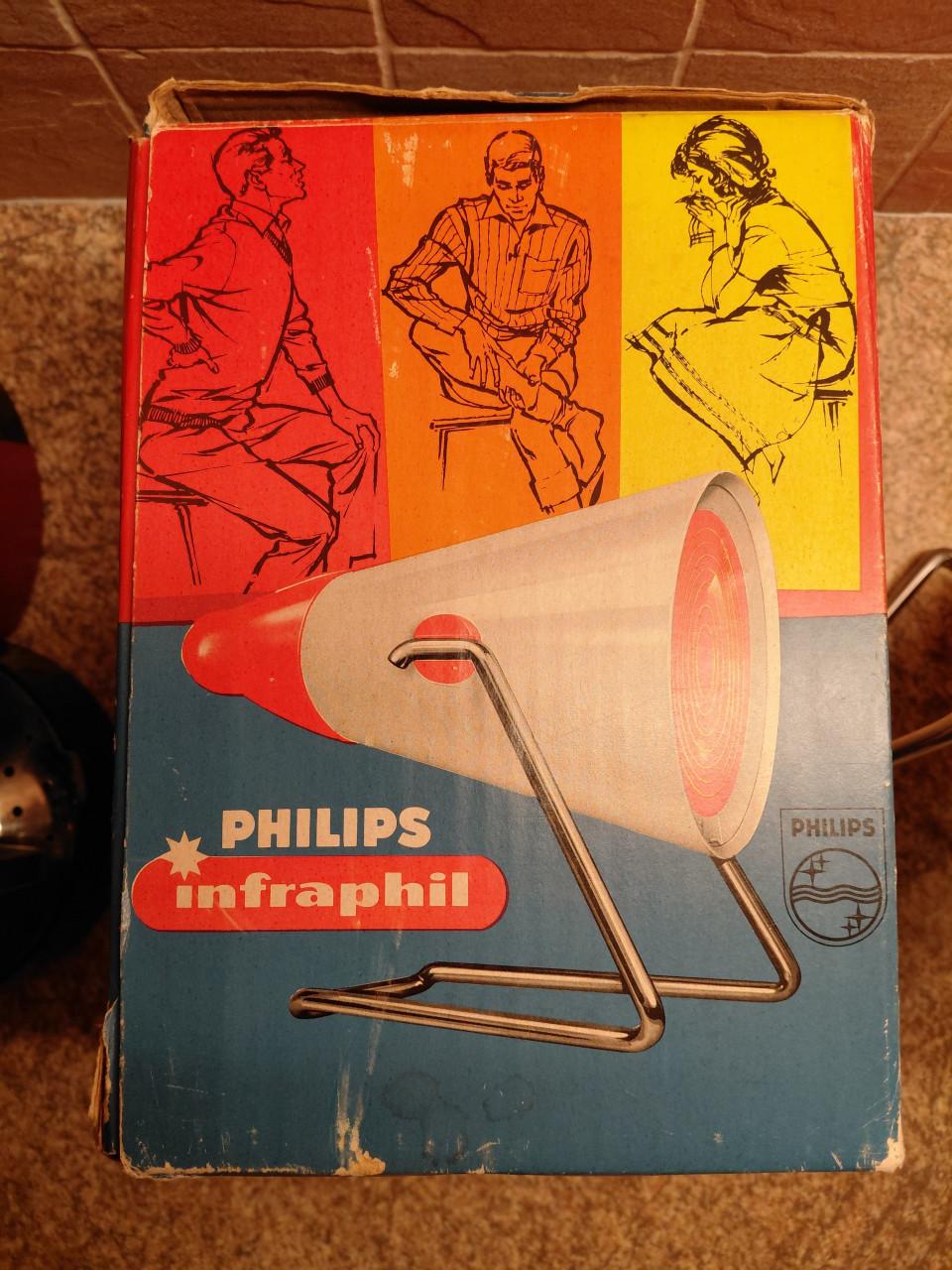 Philips warmtelamp. Rode lamp met naam: Infraphil