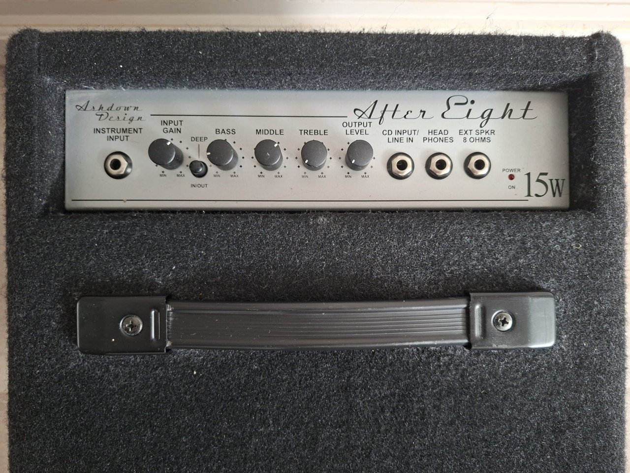 Ashton After Eight 15 Watt basversterker