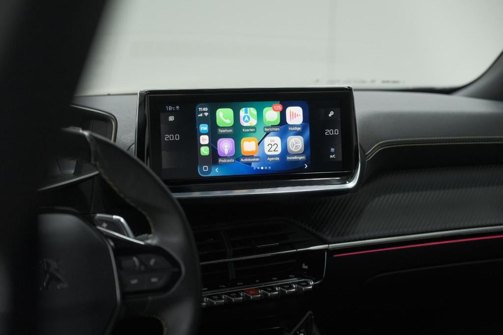 Peugeot 2008 puretech 130 eat8 gt-line | stoelverwarming | camera | dodehoe