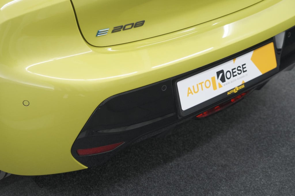 Peugeot 208 ev allure 50 kwh | stoelverwarming | apple carplay | parkeersen