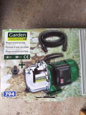 Tuin waterpomp