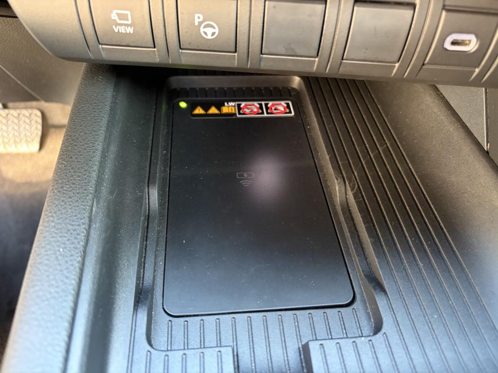 Toyota C-hr 1.8 hybrid 140 executive | trekhaak |