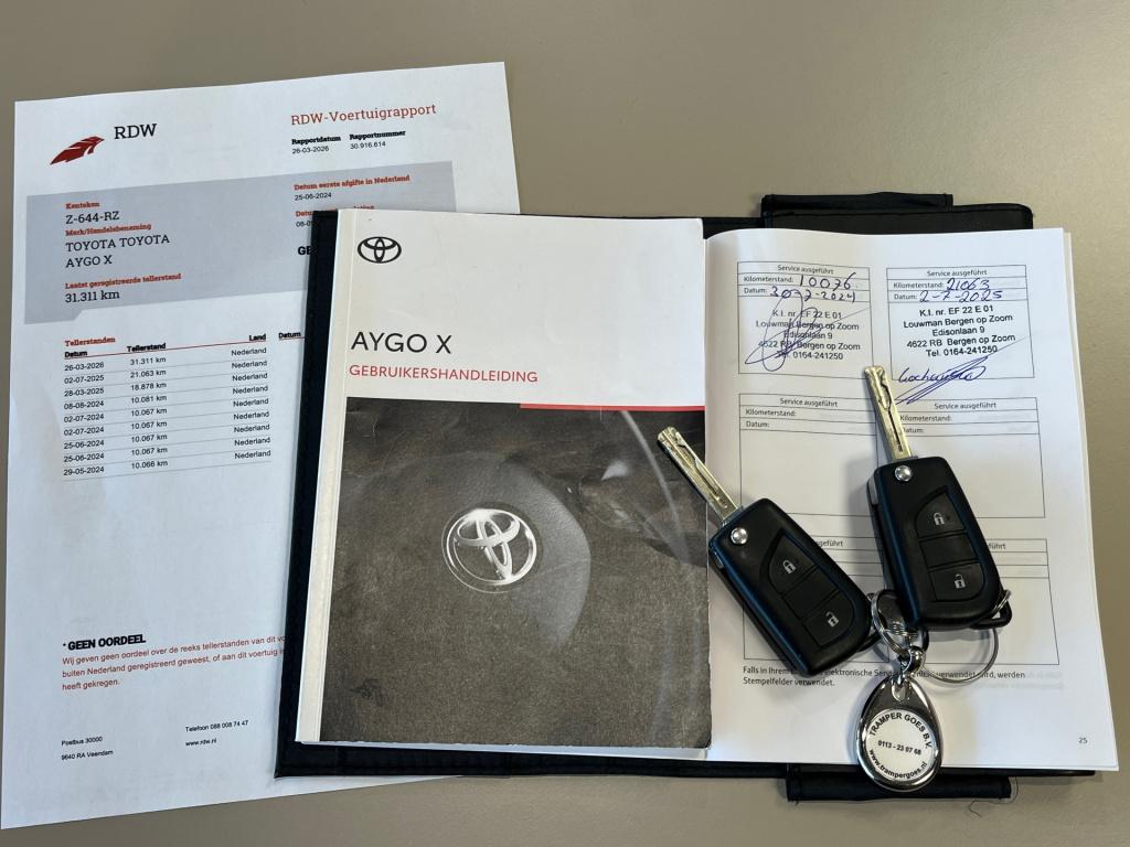 Toyota Aygo x 1.0 vvt-i mt envy|achteruitrijcamera|rijklaar