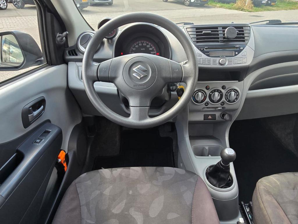Suzuki Alto 1.0 exclusive