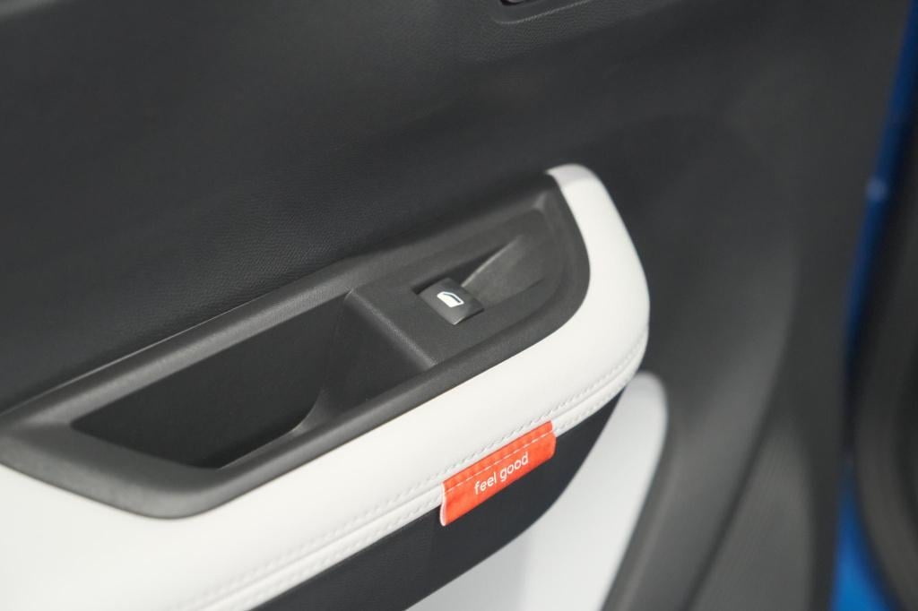 Citroen ë-c3 max 113pk 44 kwh 96,1% soh | 11 kw lader | camera | apple carp