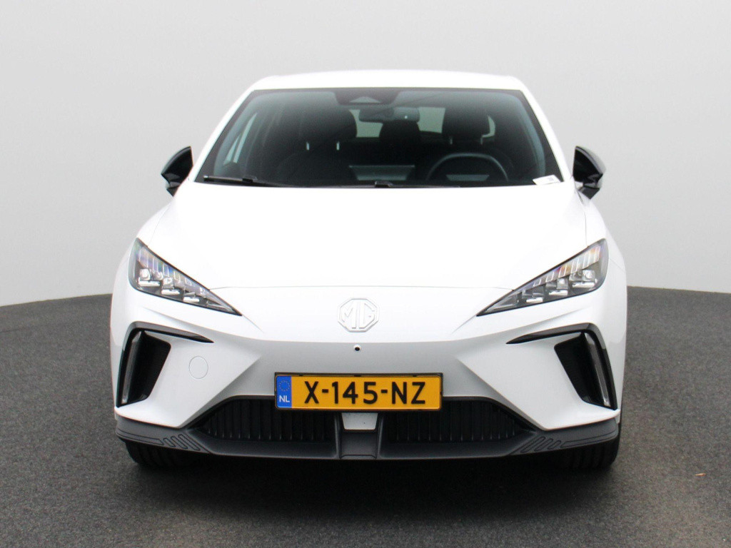 MG 4 luxury 64 kwh | navigatie | climate control | apple carplay / android 