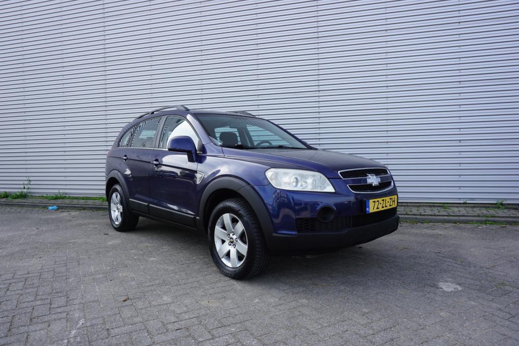 Chevrolet Captiva 2.4i style 2wd 7p airco / elektr. ramen / cruise / parkee