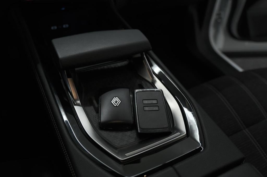 Renault Austral mild hybrid 160 x-tronic techno | camera | dodehoekdetectie