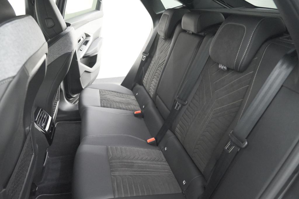 Peugeot 3008 1.2 hybrid 145 gt | 360 camera | adaptieve cruise control | st