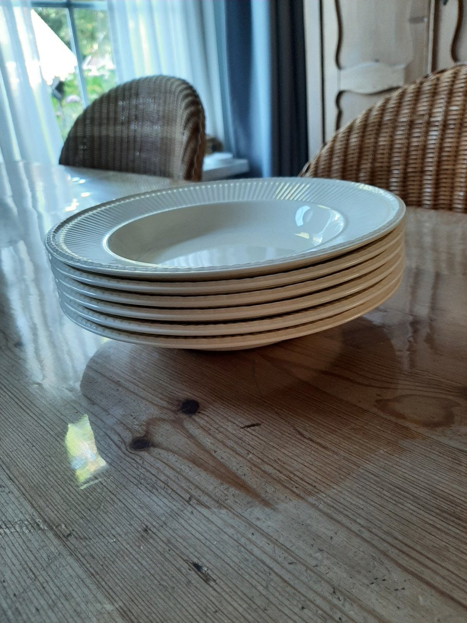 WEDGWOOD EDME - 6  SOEP / DIEPE BORDEN  - DIAMETER 23 CM