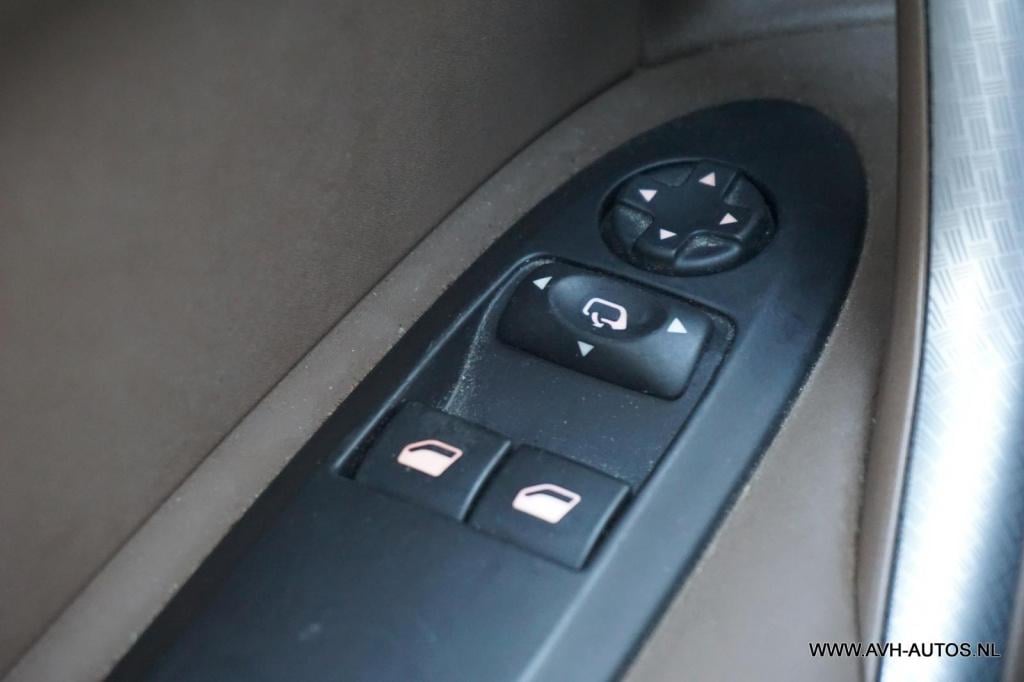 Citroen DS4 1.6 thp so chic automaat