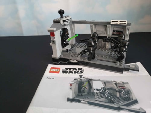 Lego Star Wars 75324 Dark Trooper Attack + 1 D-Trooper extra