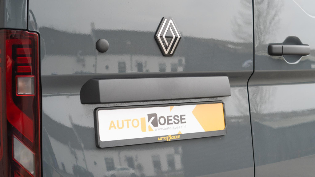 Renault Master t35 2.0 dci 150 l2h2 extra | nieuw model | camera | parkeers